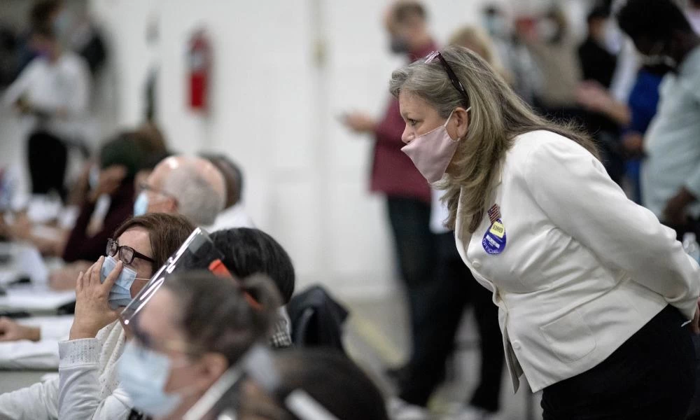 Ρεπουμπλικάνοι: Να ελεγχθούν όλα τα ψηφοδέλτια στο Μίσιγκαν